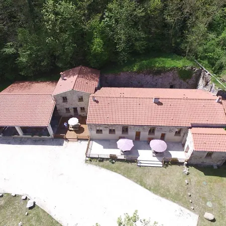 La Farga De Dalt- 8 Bedroom Villa With Pool Saint-Laurent-de-Cerdans